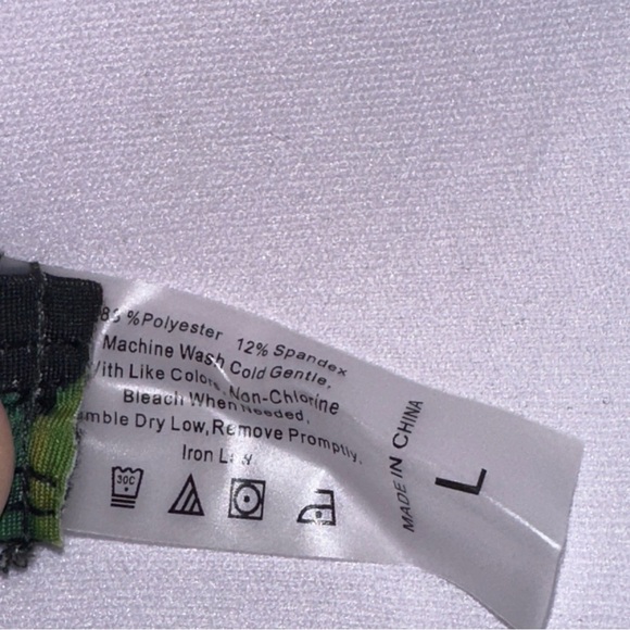 SOLD Women’s L Two Piece Bathing Suit Lunar Moth Mushrooms Padded Ruffle Accents - Picture 7 of 11